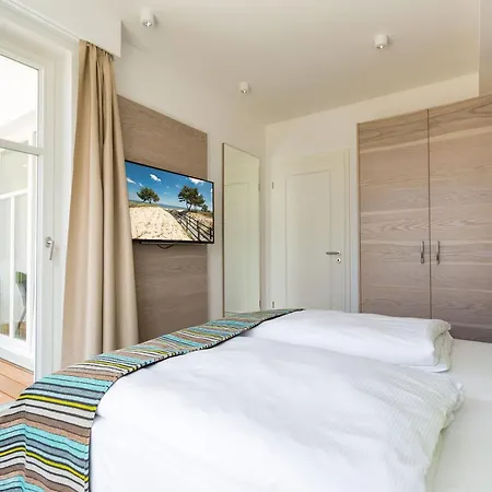 Beachhouse Bansin App 16 *